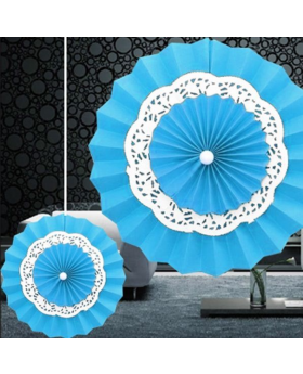 UN ABANICO BLONDA CELESTE 30CM/500